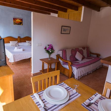 Hostal Cala Boix Es Cana Εξωτερικό φωτογραφία