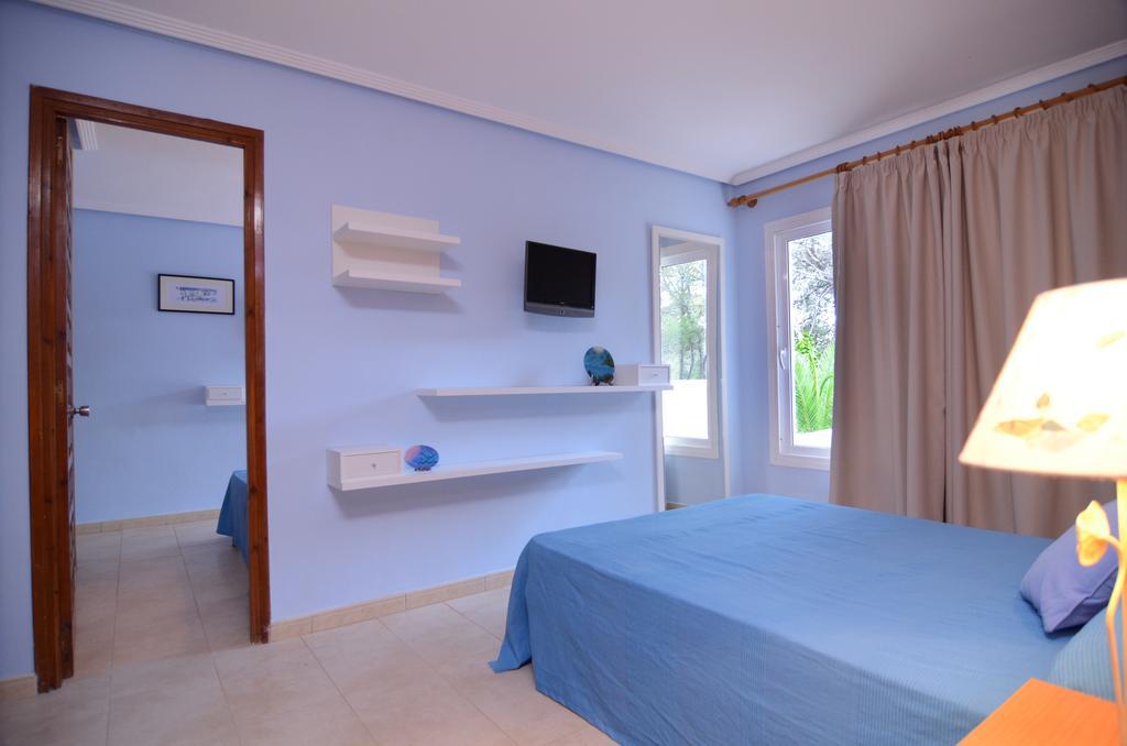 Hostal Cala Boix Es Cana Δωμάτιο φωτογραφία