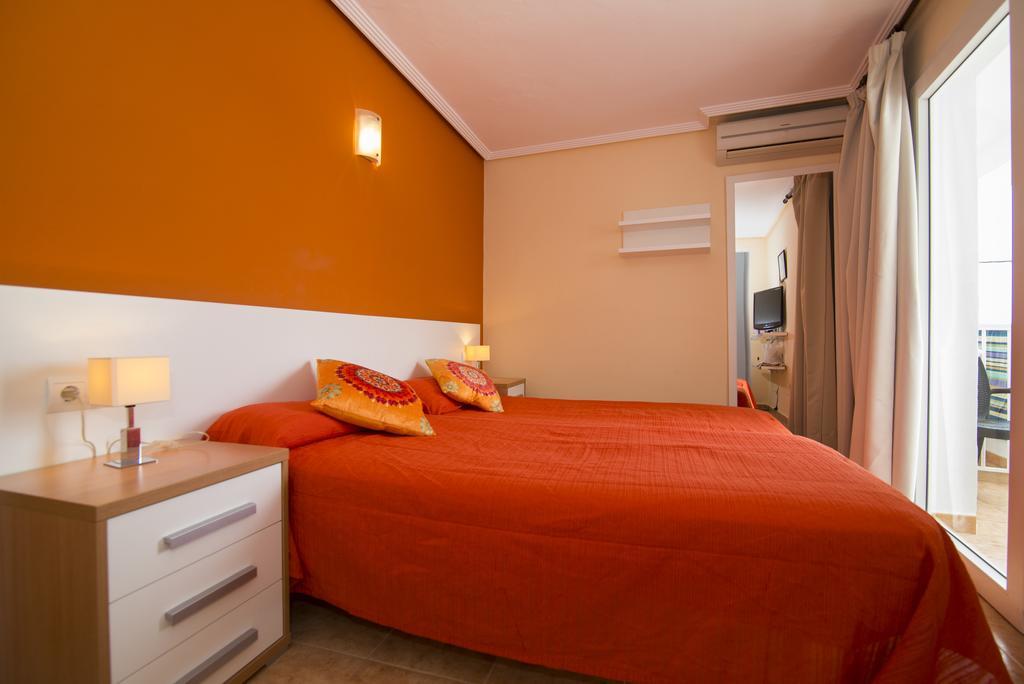Hostal Cala Boix Es Cana Εξωτερικό φωτογραφία