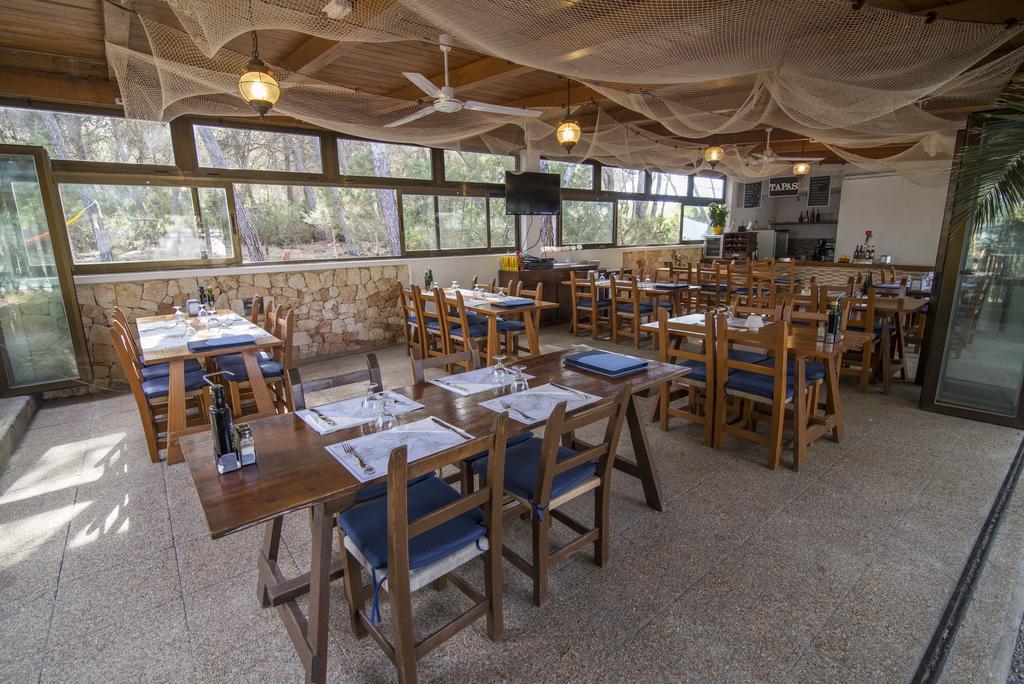 Hostal Cala Boix Es Cana Εξωτερικό φωτογραφία