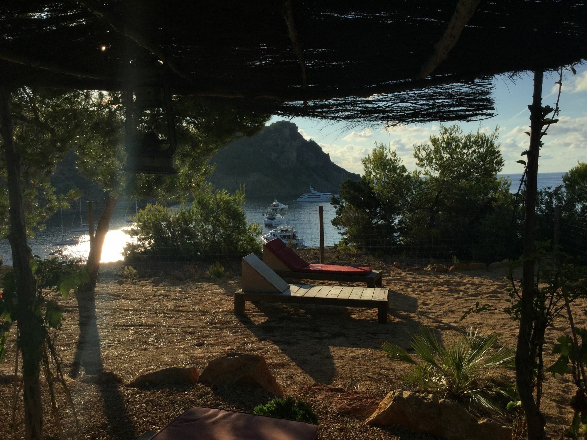 Hostal Cala Boix Es Cana Εξωτερικό φωτογραφία