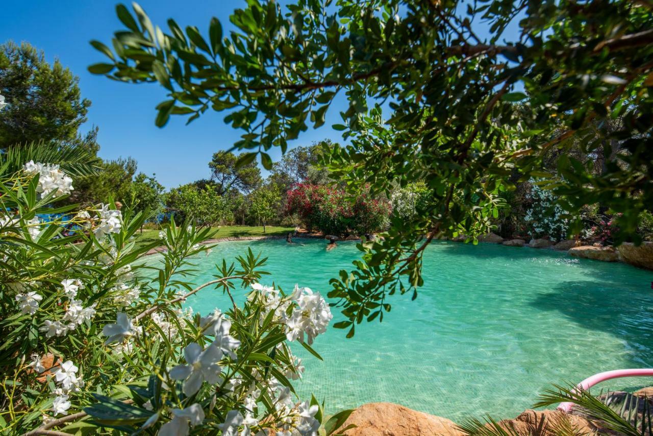 Hostal Cala Boix Es Cana Εξωτερικό φωτογραφία